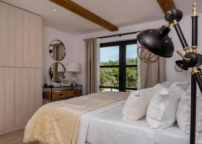 Stunning Korcula 4 Bedrooms Waterfront Dream Cinema Вилла