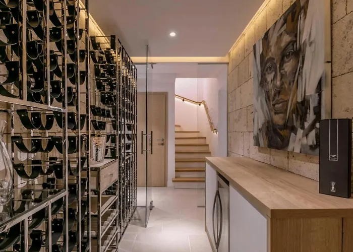 Вилла Stunning Korcula 4 Bedrooms Waterfront Dream Cinema *