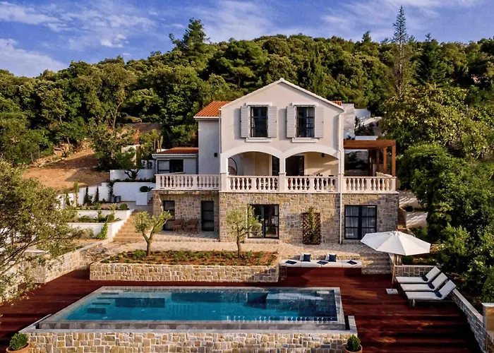 Stunning Korcula 4 Bedrooms Waterfront Dream Cinema *